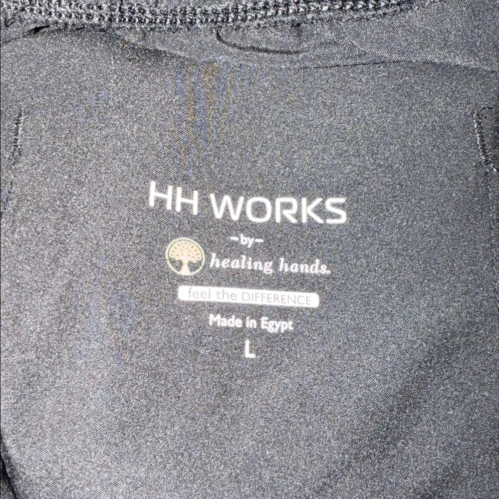 Healing Hands Black Scrub Top and Pants Set Large - Picture 5 of 5